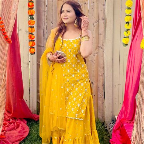 Indian Outfits To Wear For Haldi Function Lbb