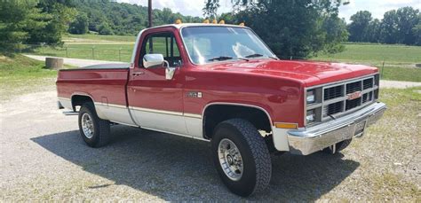 Classic 1984 Gmc High Sierra 2500 4x4 1984 Chevy Truck Square Body