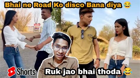 Bhai Ne Road Ko Hi Disco Bana Diya 😂😂 Funny Comedy Viral Trending