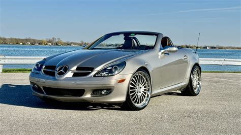 2005 Mercedes Benz Slk350 Convertible For Sale At Auction Mecum Auctions