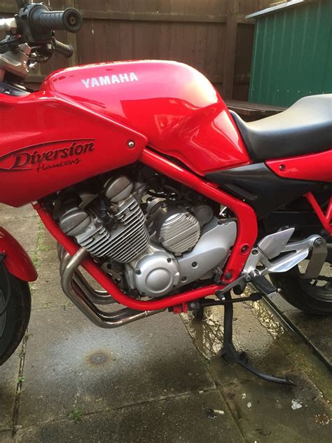 Immaculate Yamaha Xj S Diversion Red