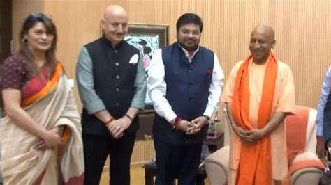 The Kashmir Files Team Meets Up Cm Designate Yogi Adityanath News Times Of India Videos