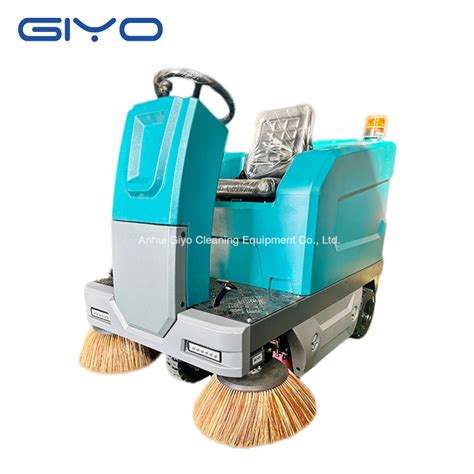 Commercial Floor Sweeper Electric Four Wheel Vacuum Road Cleaning