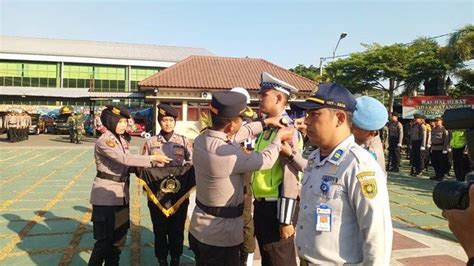 Polres Purworejo Gelar Apel Siaga Pasukan Operasi Lilin Candi 2023