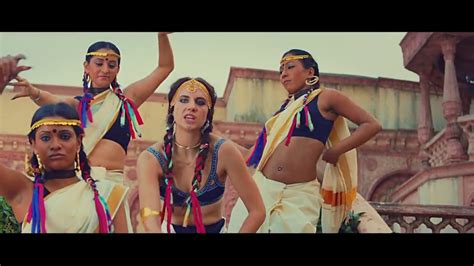 Major Lazer Dj Snake Lean On Feat M Official Music Video Youtube