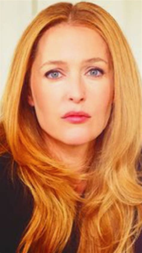 Pin By Elena Broscaru On X Files Gillian Anderson Redhead Beauty Beauty