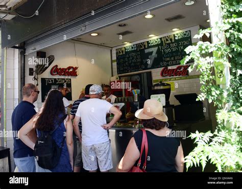 Falafel Razon On King George Street In Tel Aviv Israel Stock Photo Alamy