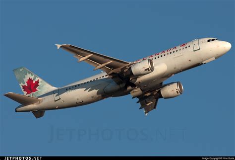 C Fkco Airbus A320 211 Air Canada Nino Buda Jetphotos