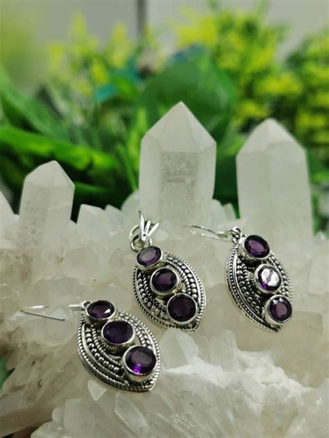 Amethyst Jewelry Set Made In 925 Sterling Silver Pendant And Earrings