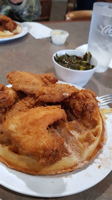 Uptowns Chicken And Waffle 7105 Bragg Blvd Fort Bragg Nc 28307 Usa