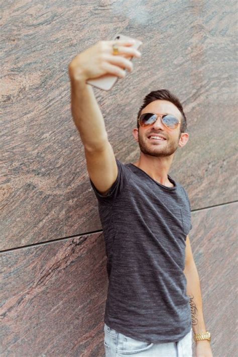 Selfie Poses For Men To Look Stylish 30 Best Sample Images