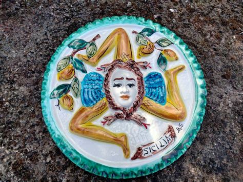 Sicilian Ceramic Plate Plate With Trinacria Plate With Lemons