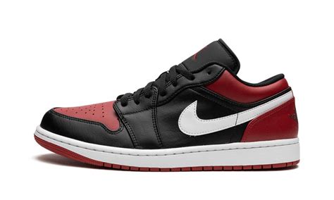 Jordan 1 Low Alternate Bred Toe Stadium Goods