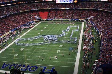 Alabama football game. editorial photo. Image of fans - 5449336