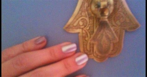 Beauté Blog By Misskikaw Manucure 78 Manucure nude et or pour l arrivée des beaux jours