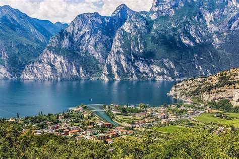 Torbole Nad Jeziorem Garda Co Zobaczyć Przewodnik