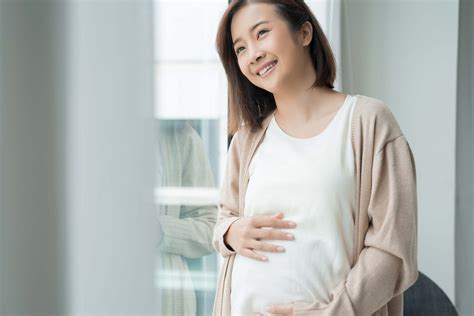 Pregnancy Glow: Myth or Fact? - SOG Health Pte. Ltd.