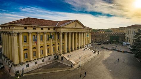 Palazzo Barbieri Lancia La Variante Verde Parte La Raccolta Delle