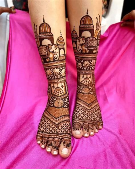 Elegant Feet Mehndi Designs to Elevate Your Look