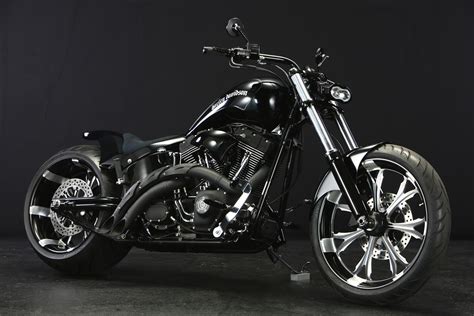 ハーレーtwin Cam Softail 300 ワイドタイヤ・カスタム So Bad Review