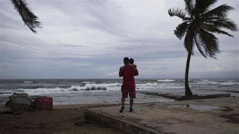 Hurricane Fiona Hits The Dominican Republic After Wreaking Havoc In Puerto Rico Pledge Times