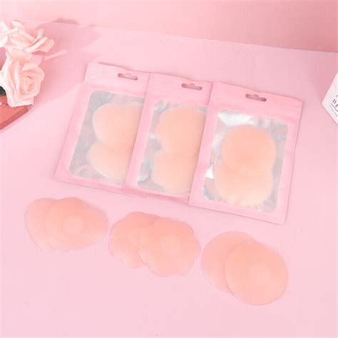 2Pair 4pcs Reusable Breast Lift Nipple Cover Invisible Silicone Breast