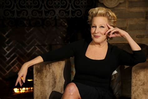 Bette Midler sells some Hawaii land for 12 times what she paid