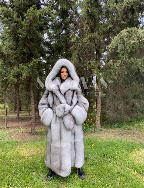 52 Inch Long Blue Fox Coat Fur Coat With Whole Skinsfur Jacketluxury