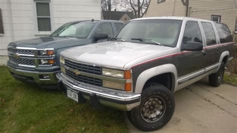 1993 Chevrolet Suburban K2500 For Sale Chevrolet Suburban 1993 For Sale In Redford Michigan