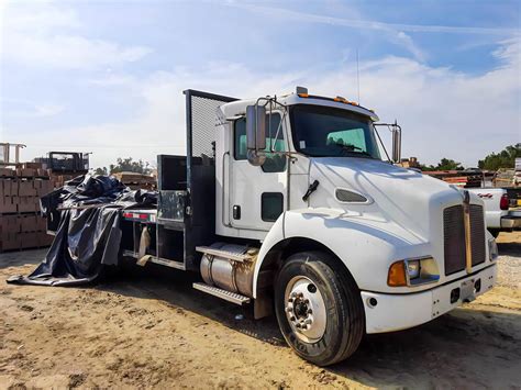 2007 Kenworth T300 Flatbed Truck 10 Speed Manual For Sale 67000