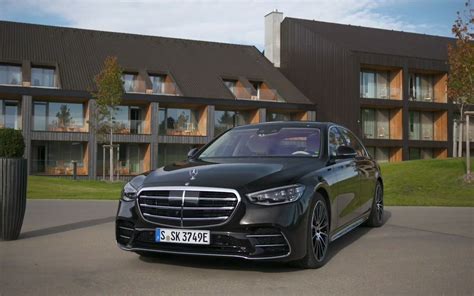 2021款梅赛德斯（mercedes）奔驰s500和s580采用家族最新设计哔哩哔哩bilibili