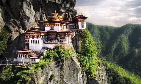 The Land Of Happiness Why Visiting Bhutan Is An Utter Joy Daily Mail