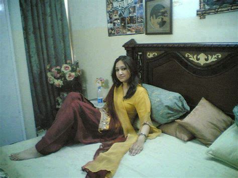 Pakistani And Indian Desi Hot Girls In Bedroom Pictures Beautiful Desi Sexy Girls Hot Videos