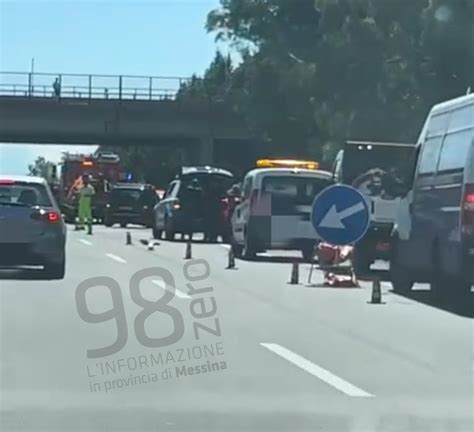 Auto Si Ribalta In Autostrada Tra Milazzo E Barcellona 98zero