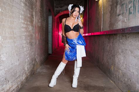 Sex Fighter Chun Li Vs Cammy Sex Fighter Chun Li Vs Cammy XXX Parody Porn Pic