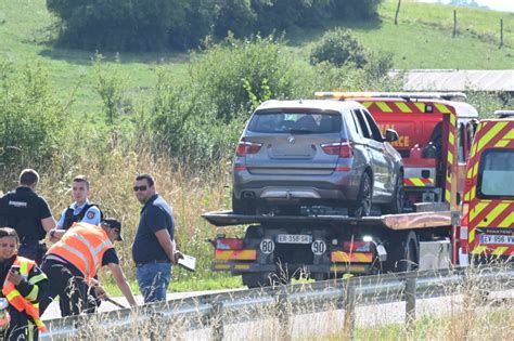 Vosges Une Collision Entre Une Voiture Et Une Camionnette Fait Deux