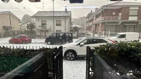 Maltempo Nel Torinese Grandine A Collegno Grugliasco Rivoli Cavour