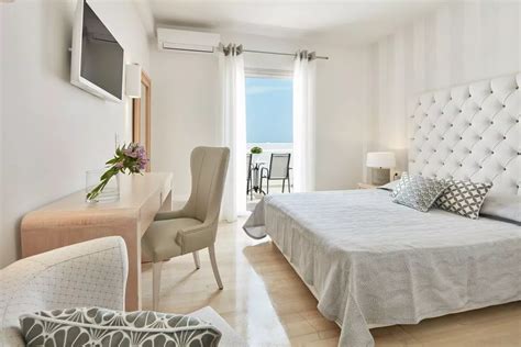 Accommodation - Santorini Palace Hotel - Member of KD Hotels, Santorini Island, Greece