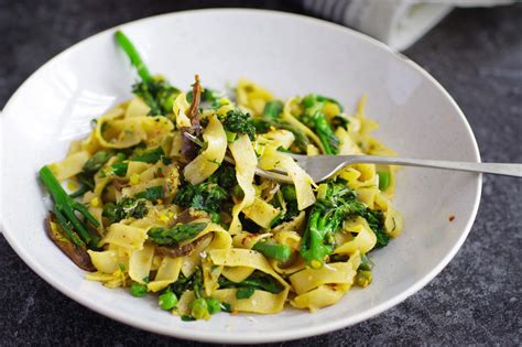 Garlic And Lemon Tagliatelle Euphoric Vegan