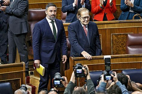 Moción De Censura Vox En Directo Fracasa La Moción De Censura De Vox Con La Abstención Del Pp