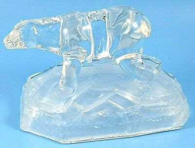 Cristal D Arque Lead Crystal Polar Bear On Frosted Iceberg Base