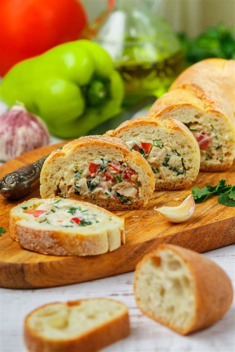 Фаршированный багет с курицей и овощами рецепт приготовления