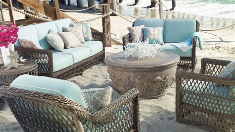 Outdoor Furniture Tips - Home + Style