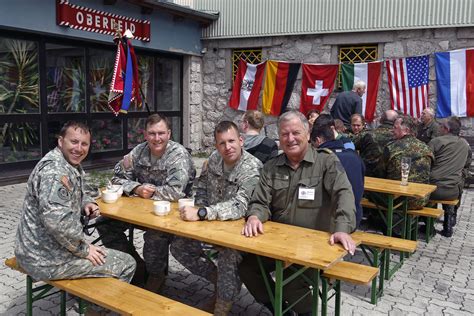 Bundesheer Aktuell Soldatentreffen Am Dachstein