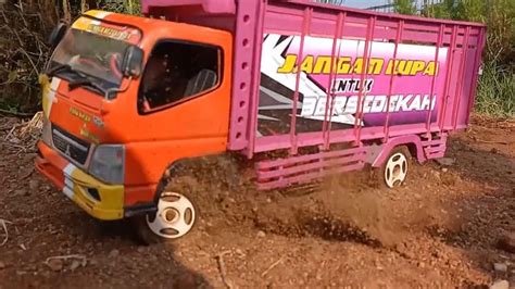 Mobil Truk Canter Fuso Dan Isuzu Nmr Oleng Ngedrive Miniatur Truck Rc