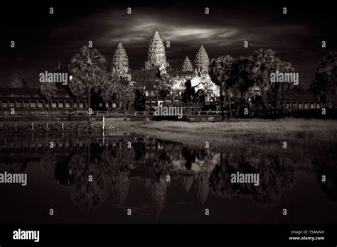 Angkor Wat Black White Stock Photo Alamy