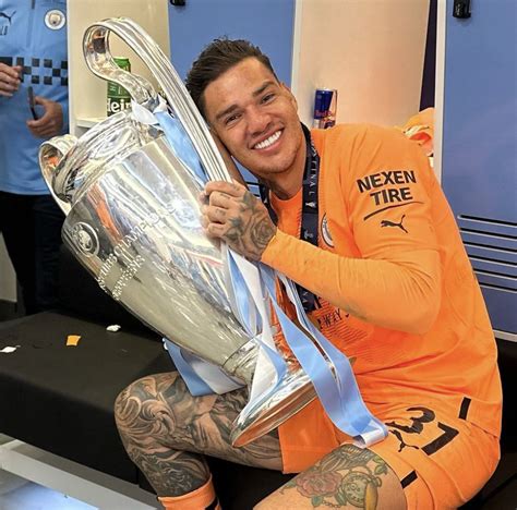 Ederson Moraes Ucl Manchester City Manchester City Football Club