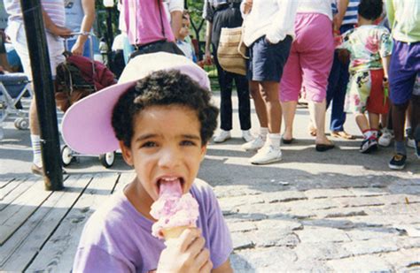 Drake eating ice cream : r/aww