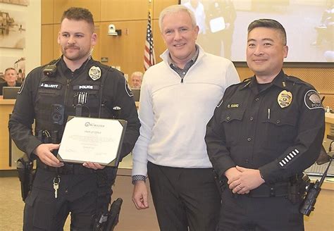 New Police Officer Sworn In Mukilteo Beacon