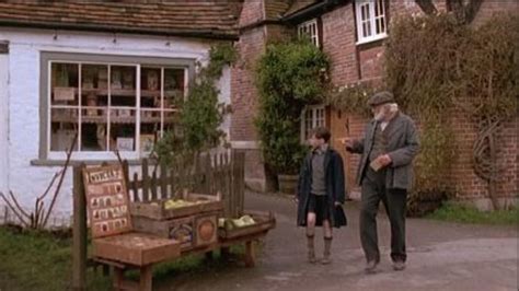 Goodnight Mister Tom Film Review - HubPages